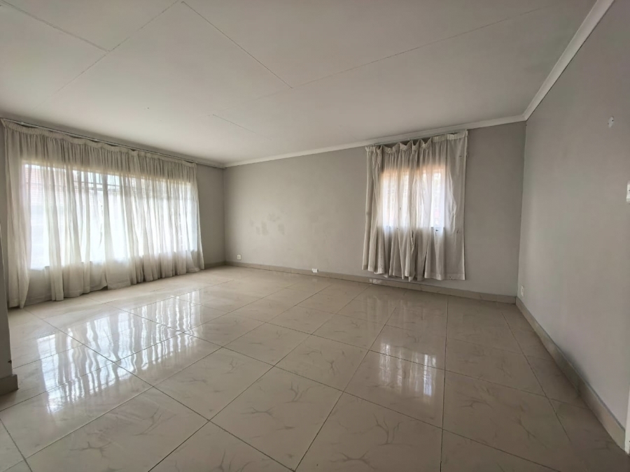 3 Bedroom Property for Sale in Vaalpark Free State